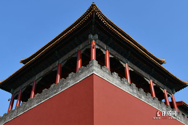 EMC体育 EMC易倍体育春节礼物有哪些(图1)