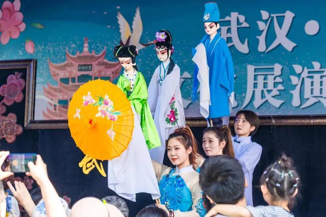 你有一份来自乡村的新年礼EMC易倍体育 易倍EMC物请查收！(图10)