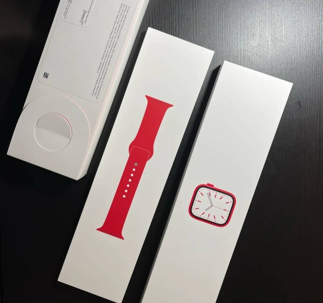 数码礼物盘点：最适合送人的四款新年红产品高颜值超有面子EMC易倍体育 易倍EMC(图9)