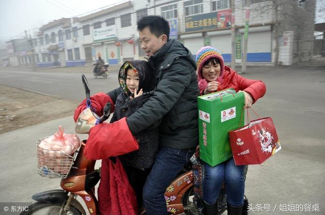 EMC体育 EMC易倍体育发财中国年：农村最受欢迎年礼大排名过年串亲就这几样(图7)