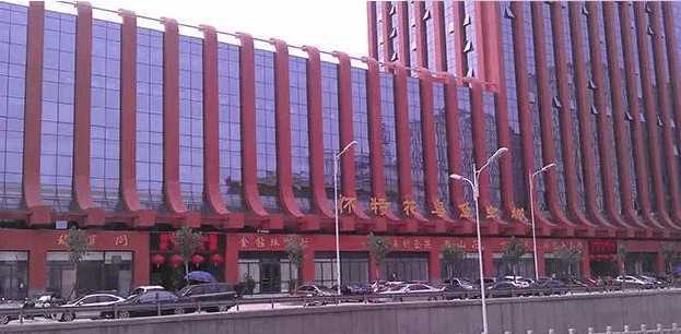 庄里所有的批发市场位易倍体育 EMC易倍置 采买年货准备过个好年吧!(图14)