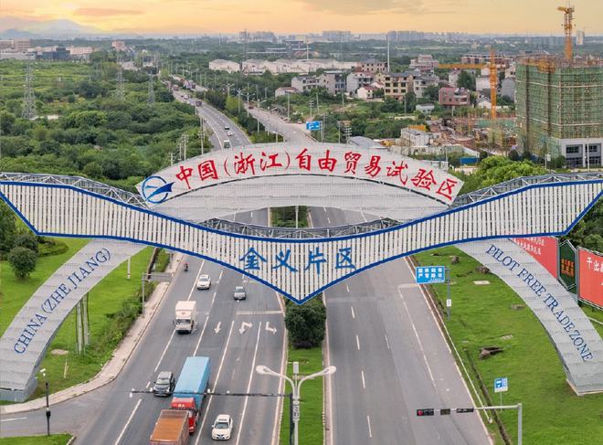 易倍体育 EMC易倍2022你好！这份新年礼物请收好→(图3)