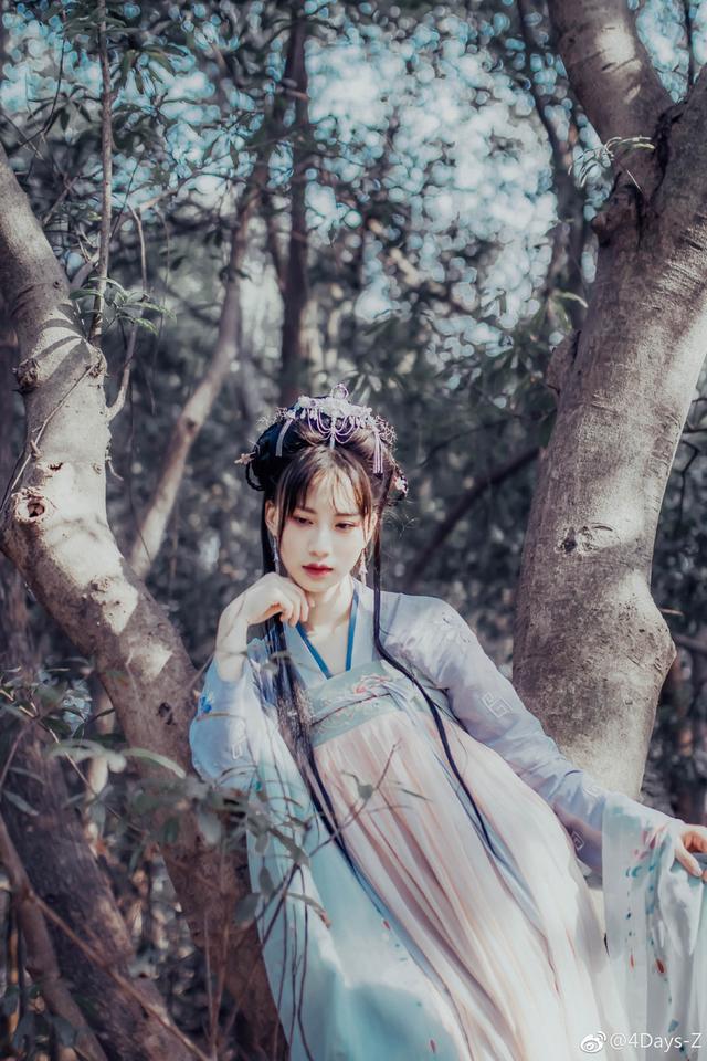 我回乡下给父母置办年货婆婆突然EMC易倍体育 易倍EMC打来电话让我赶紧开车回去(图12)