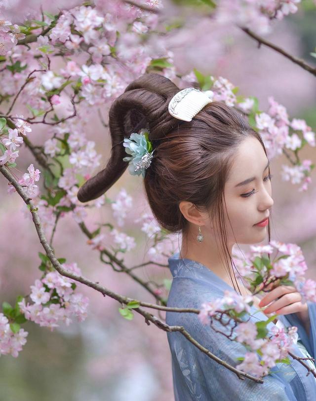 易倍体育 EMC易倍本想给家人准备惊喜可9岁儿子的一句线年的婚姻(图11)