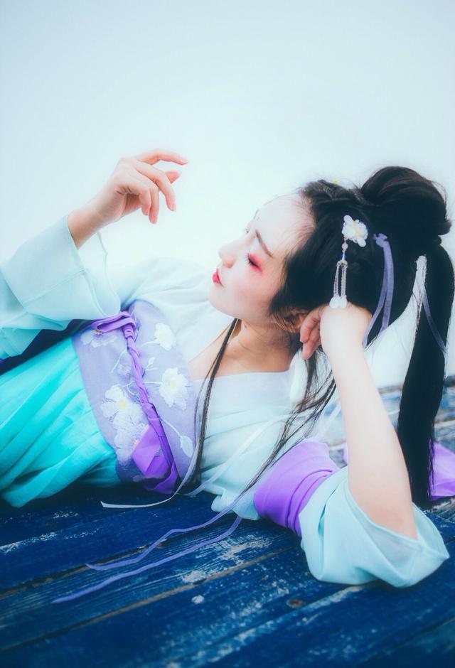 EMC体育 EMC易倍体育一到过年二儿媳躲懒大儿媳抱怨女儿诉苦我提前“约法三章”(图7)