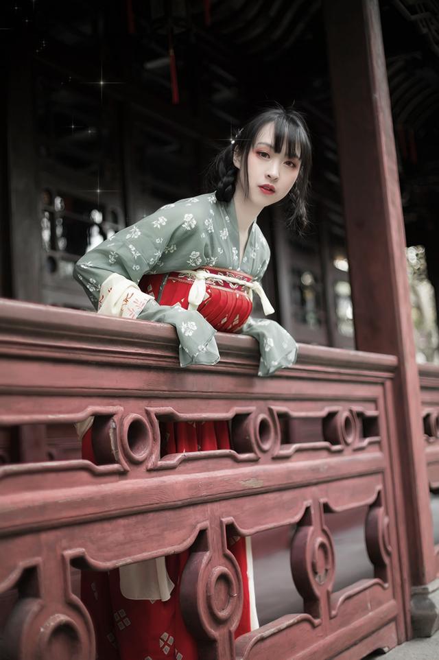 过年给生父1万元养父1千元回家打开装野生蘑菇的口袋EMC易倍体育 易倍EMC我哭了(图10)