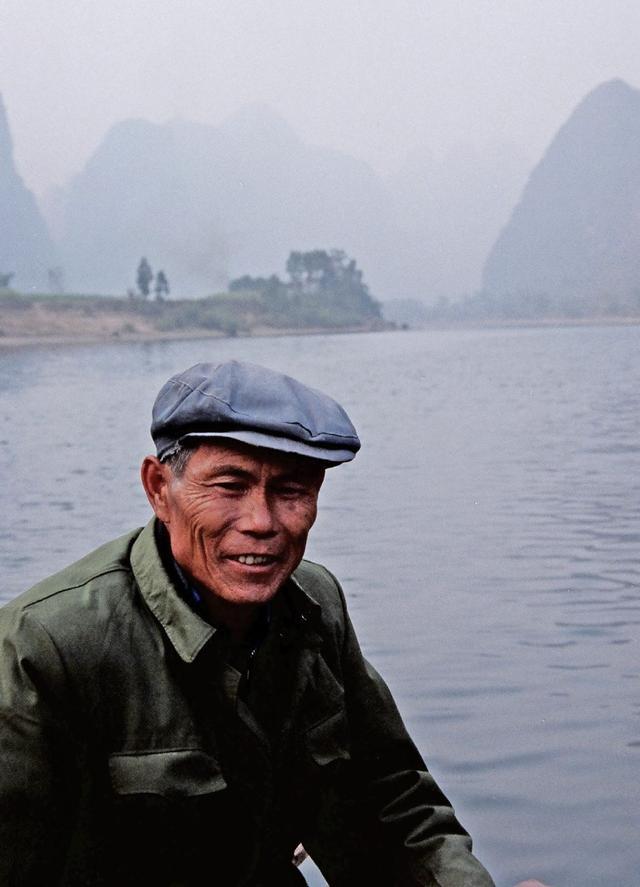 易倍体育 EMC易倍我姐是我妈捡来的弃婴过年给我们几家都办了年货还买了新衣服(图2)